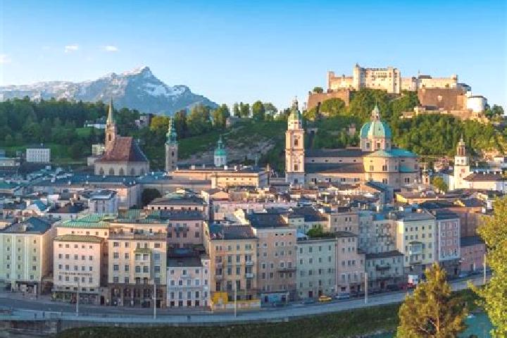 Escorts Preding, Austria — Local Companions