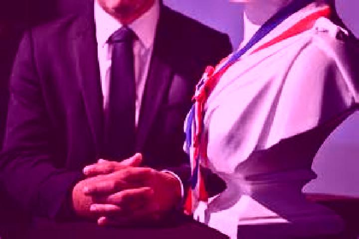 Escorts Premery, France — Local Companions