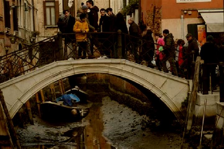 Escorts Preore, Italy — Local Companions