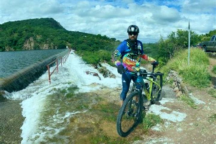 Escorts Presa de los Serna, Mexico — Local Companions