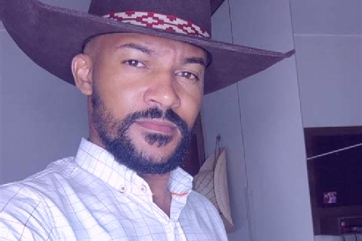 Escorts Presidente Olegario, Brazil — Local Companions