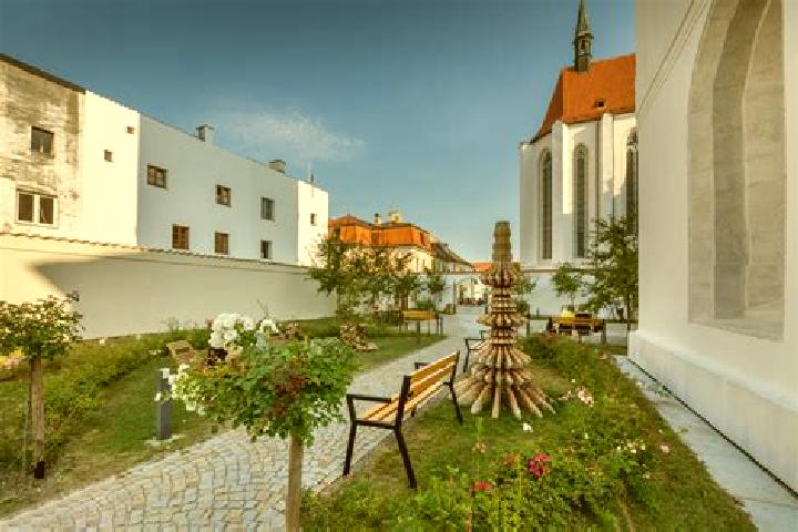 Escorts Prestice, Czech Republic — Local Companions