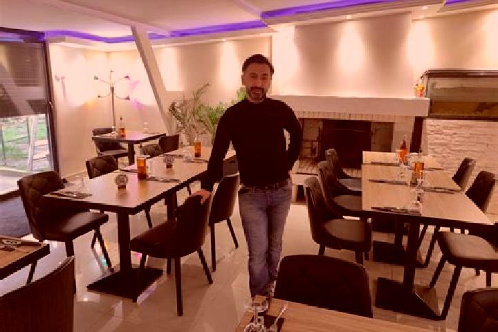 Escorts Puiseux-en-France, France — Local Companions