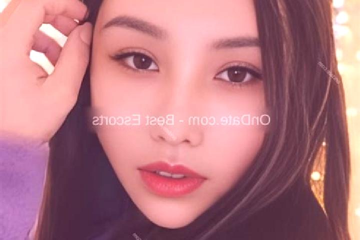 Escorts Putuo, China — Local Companions
