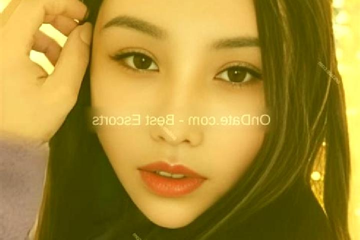 Escorts Qicha, China — Local Companions