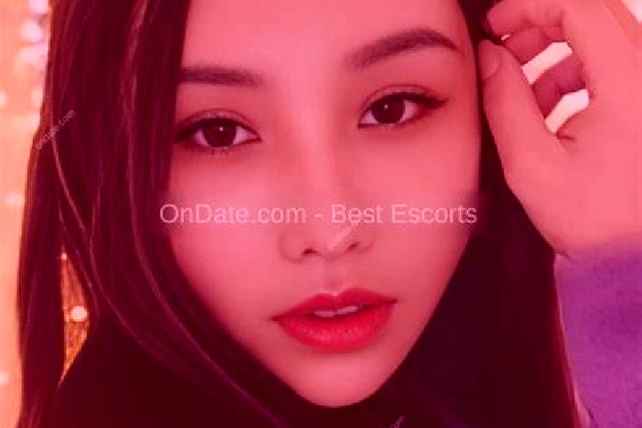 Escorts Qilushan, China — Local Companions