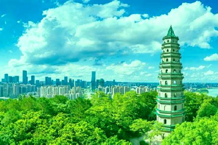 Escorts Qingxiu, China — Local Companions