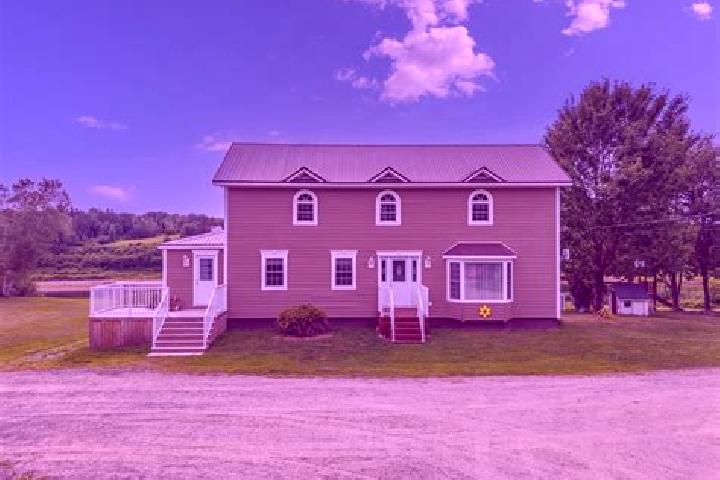 Escorts Quarryville, Canada — Local Companions