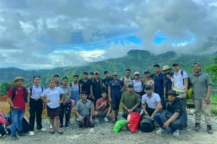 Escorts Quebrada Tula, Panama — Local Companions