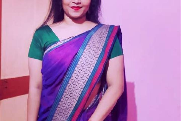 Escorts Quimoh, India — Local Companions