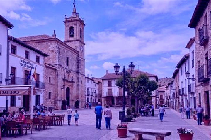 Escorts Quintanar del Rey, Spain — Local Companions