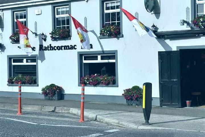 Escorts Rathcormac, Ireland — Local Companions