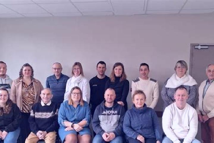 Escorts Reffuveille, France — Local Companions