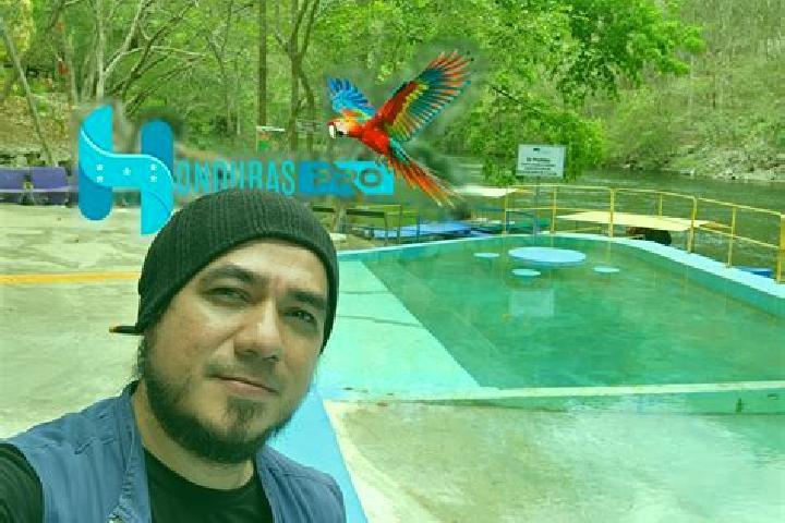 Escorts Rio Lindo, Honduras — Local Companions