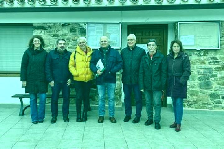 Escorts Robres del Castillo, Spain — Local Companions