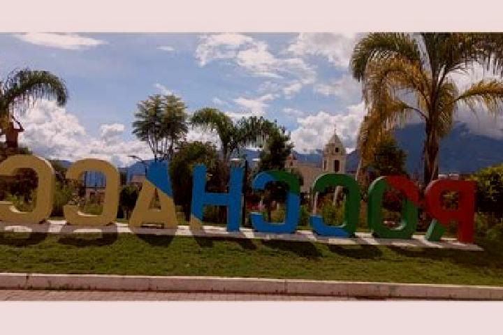 Escorts Rocchacc, Peru — Local Companions