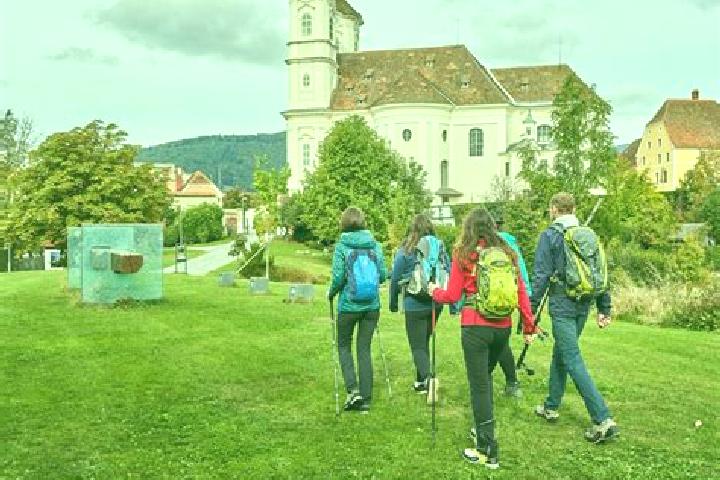 Escorts Rohrbach an der Lafnitz, Austria — Local Companions