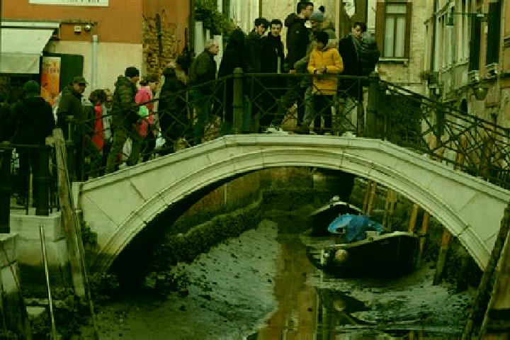 Escorts Rubbianello, Italy — Local Companions