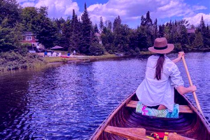 Escorts Saint-Donat-de-Montcalm, Canada — Local Companions