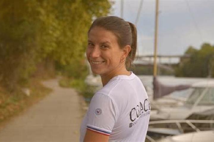 Escorts Saint-Rogatien, France — Local Companions