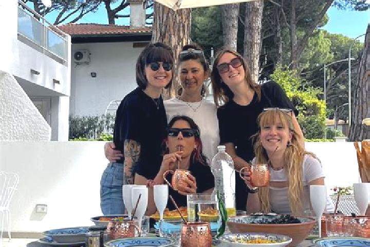 Escorts San Bartolomeo In Bosco, Italy — Local Companions