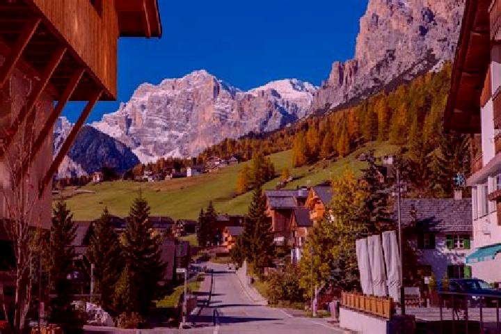Escorts San Cassiano, Italy — Local Companions