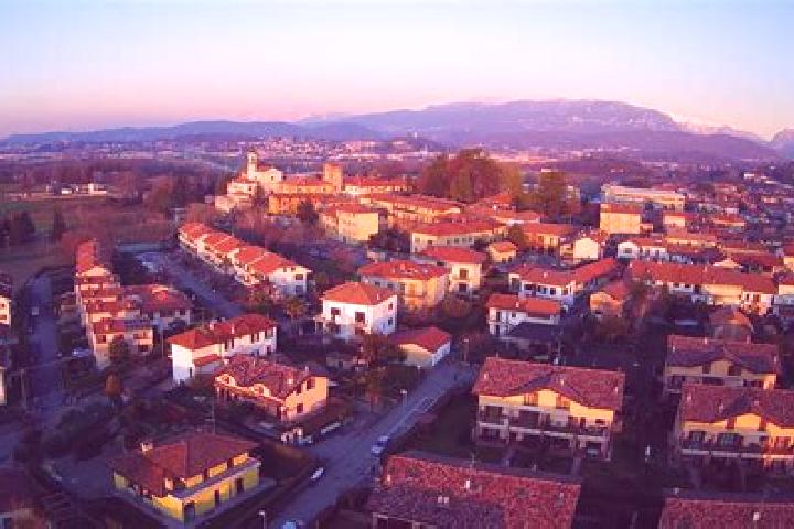 Escorts San Fedele Superiore, Italy — Local Companions