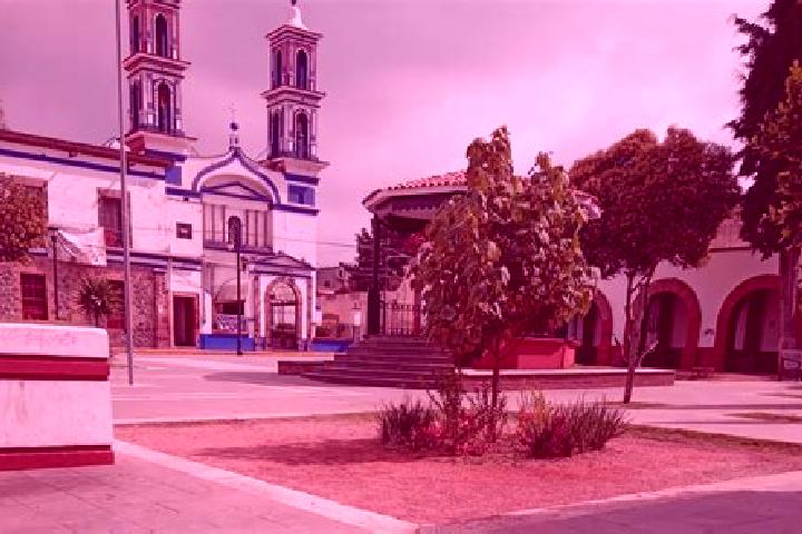 Escorts San Felipe Tlalmimilolpan, Mexico — Local Companions