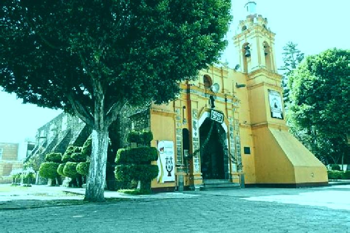 Escorts San Francisco Totoltepec, Mexico — Local Companions