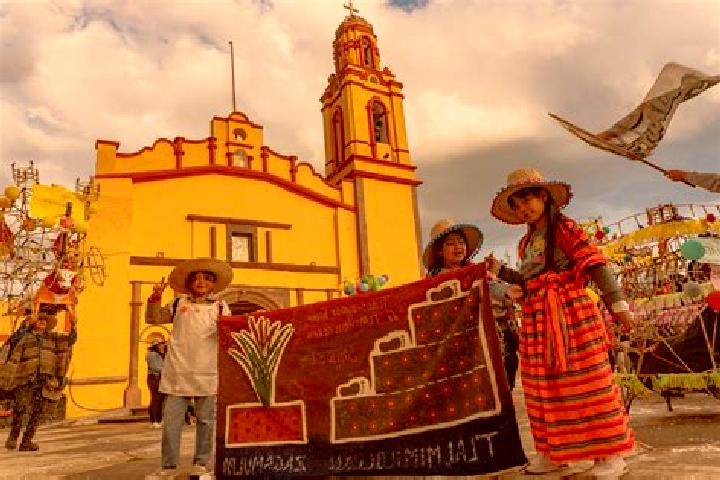 Escorts San Francisco Xochicuautla, Mexico — Local Companions