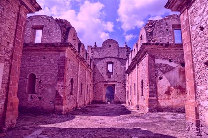 Escorts San Juan de los Cues, Mexico — Local Companions
