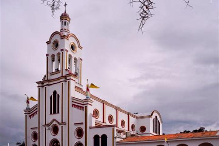 Escorts San Miguel de Sema, Colombia — Local Companions