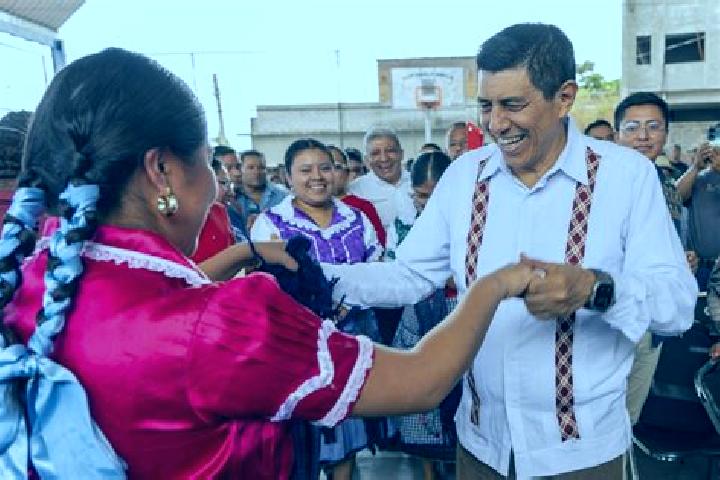 Escorts San Pablo Guila, Mexico — Local Companions