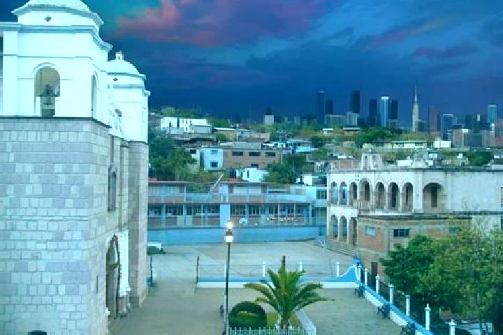 Escorts San Pedro el Alto, Mexico — Local Companions