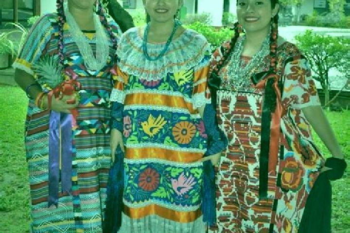 Escorts San Pedro Ixcatlan, Mexico — Local Companions