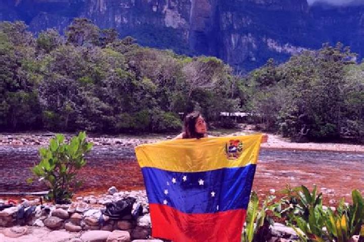 Escorts San Timoteo, Venezuela — Local Companions