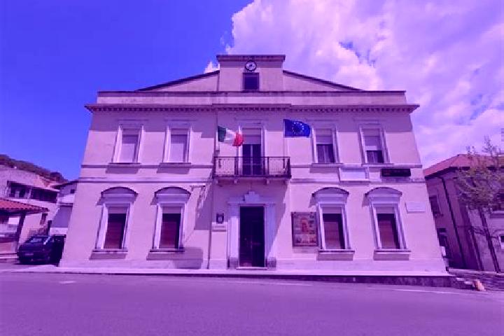 Escorts San Vito Sullo Ionio, Italy — Local Companions