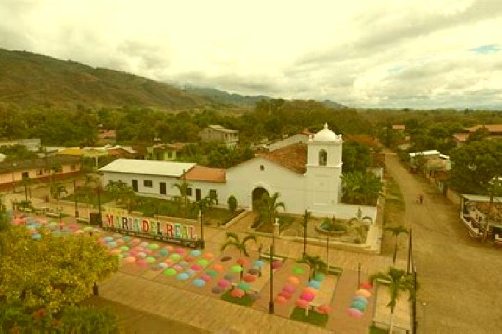 Escorts Santa Maria del Real, Honduras — Local Companions