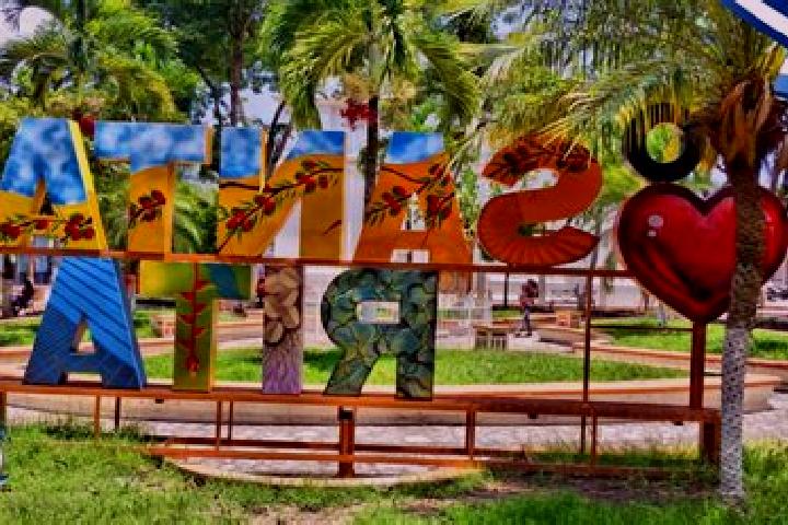 Escorts Santa Rita, Copan, Honduras — Local Companions