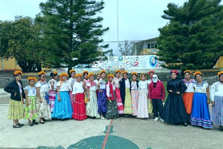 Escorts Santa Rosa Matagallinas, Mexico — Local Companions