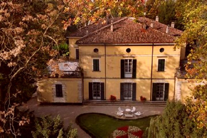 Escorts Sant Agata Martesana, Italy — Local Companions