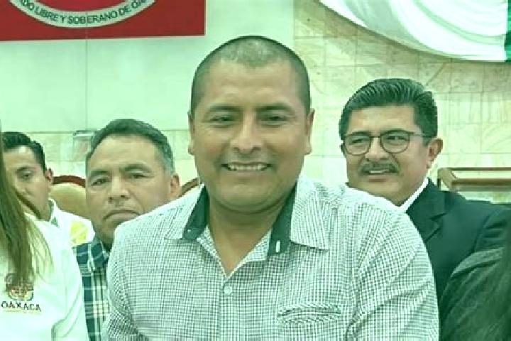 Escorts Santiago Amoltepec, Mexico — Local Companions