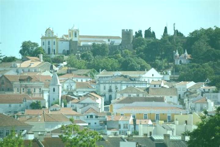 Escorts Santiago do Cacem, Portugal — Local Companions