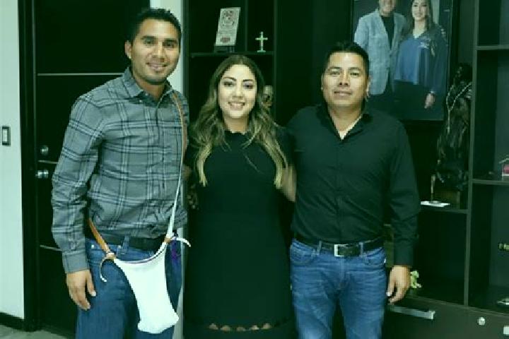 Escorts Santiago el Pinar, Mexico — Local Companions