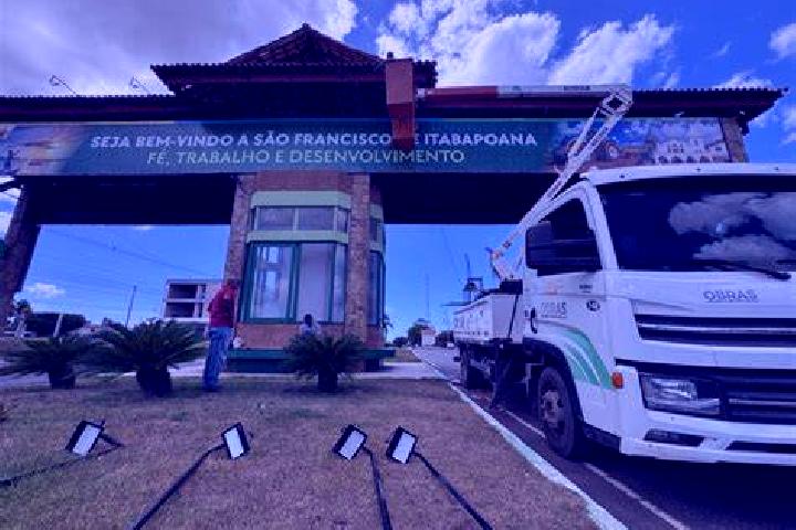 Escorts Sao Francisco de Itabapoana, Brazil — Local Companions