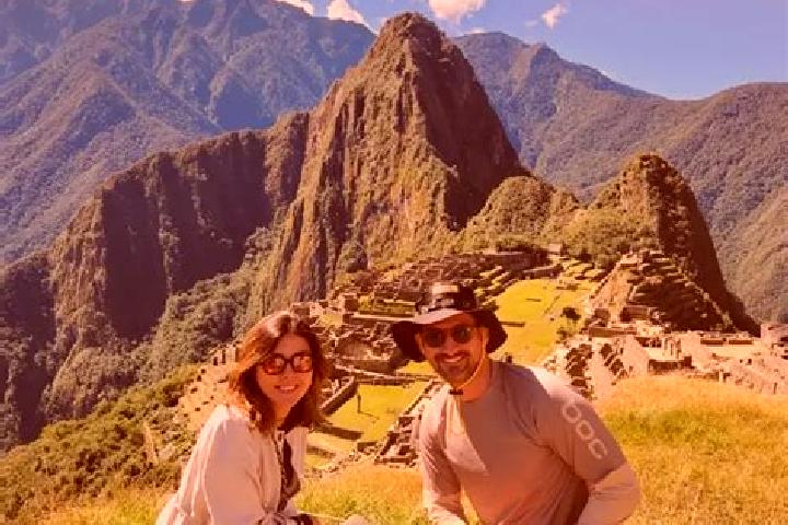 Escorts Sapuena, Peru — Local Companions
