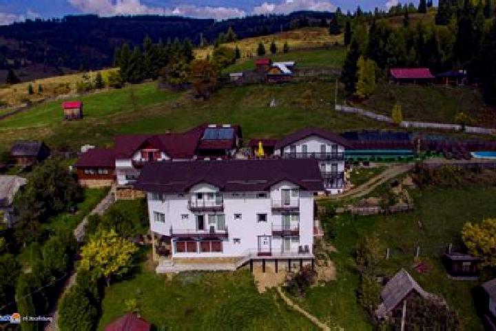 Escorts Saru Dornei, Romania — Local Companions