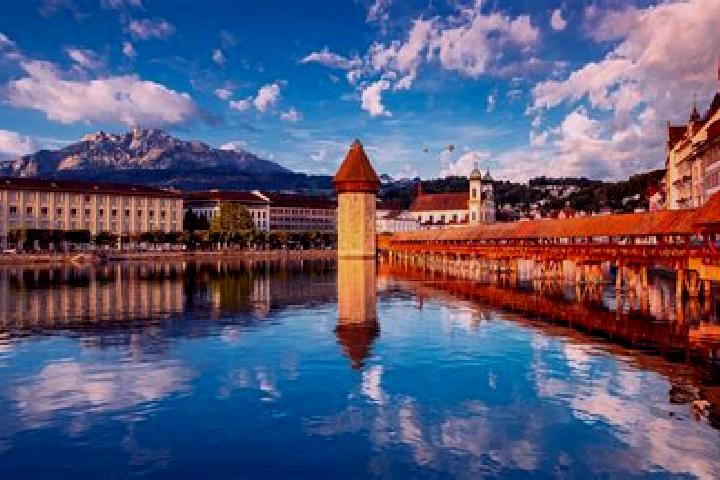 Escorts Schindellegi, Switzerland — Local Companions
