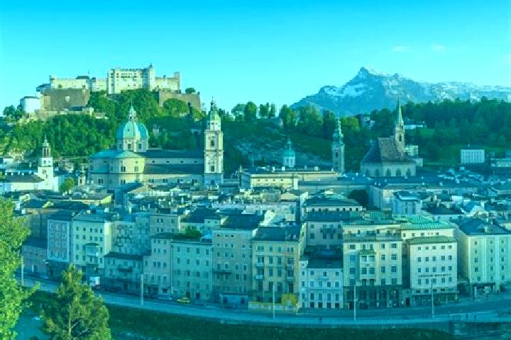 Escorts Schleedorf, Austria — Local Companions
