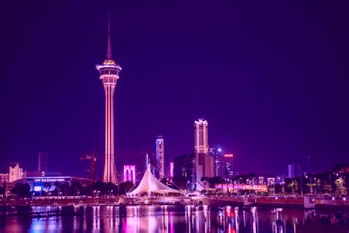 Escorts Se, Macao — Local Companions
